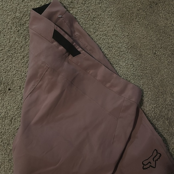 NWOT FOX Ranger Shorts - Picture 3 of 3